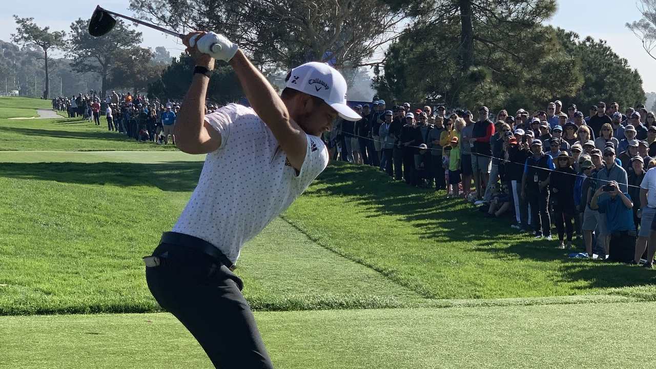 Xander Schauffele swinging at a tournament