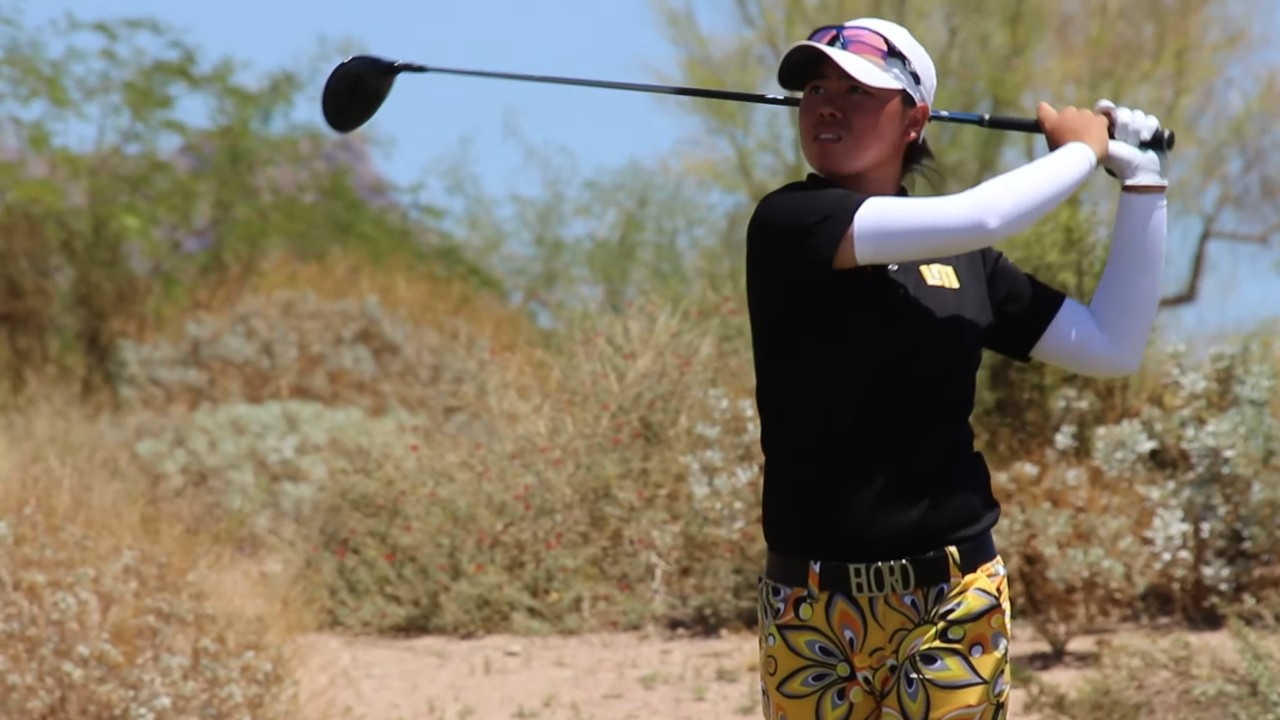 Yuka Saso swinging a driver
